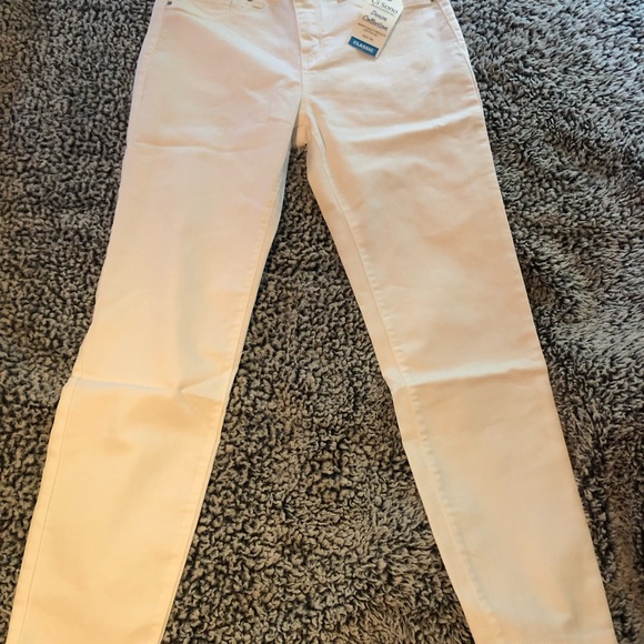 White Skinny Jeans - Picture 5 of 5